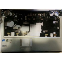 Plasturgie de base dessus Toshiba satellite P200 | ABIMEDIA