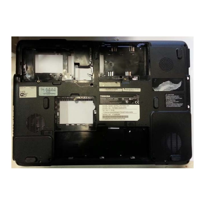 Plasturgie de base dessous Toshiba satellite P200 | ABIMEDIA