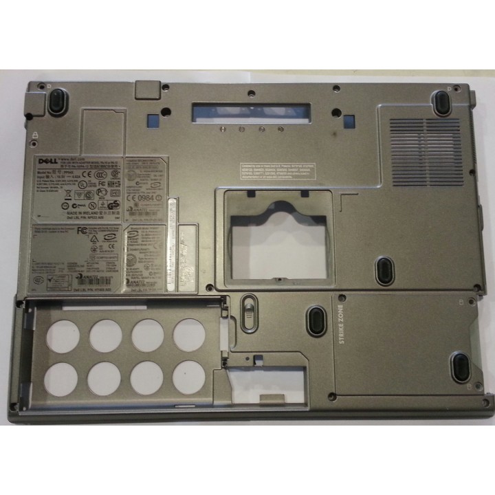 Plasturgie Base Dessous Dell Latitude D531-PP04X - Pièce